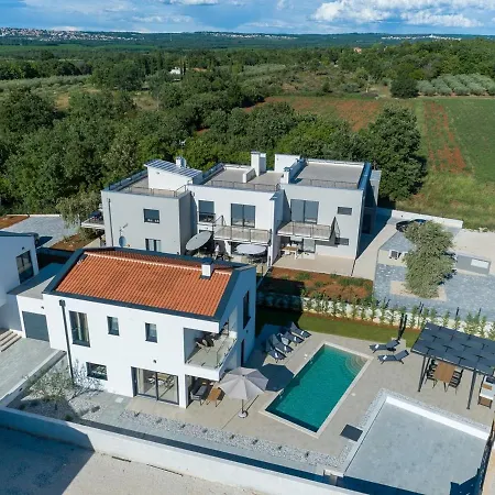 Ivana With Private Pool Villa Nova Vas (Porec)