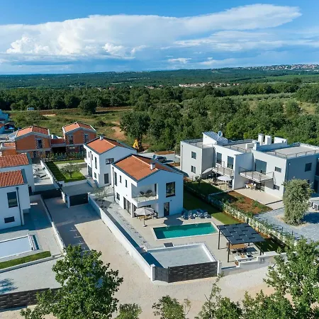 Ivana With Private Pool * Nova Vas (Porec)