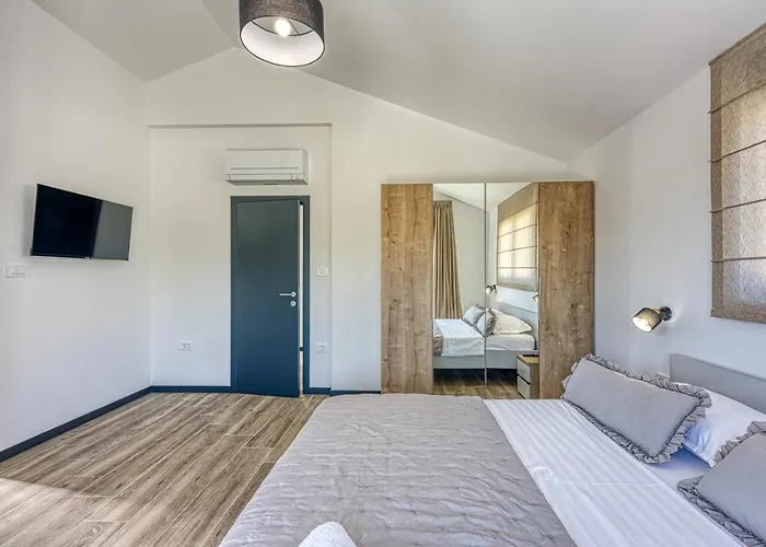 Vila Ivana With Private Pool